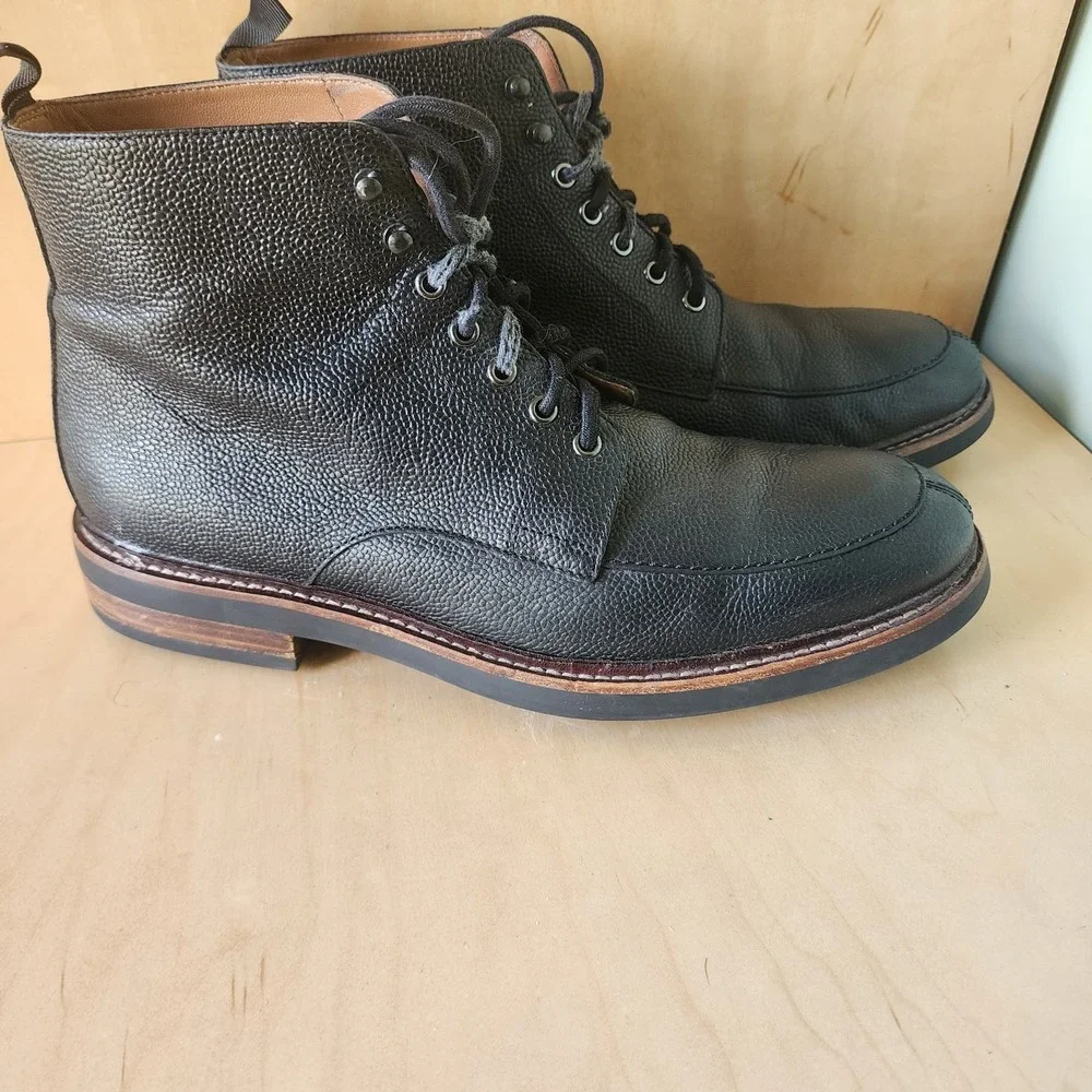 Clarks dress boots black sz 10 textured‎ leather A19